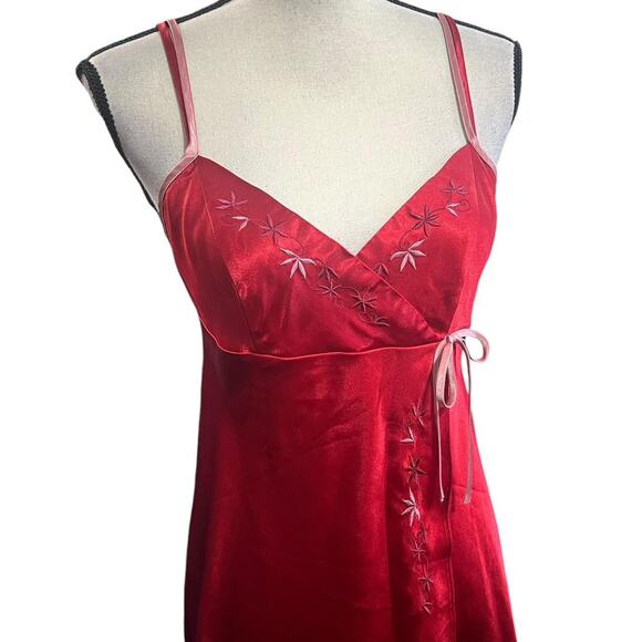 VTG Y2K Premiere Collection Red & Pink Floral Embroidered Wrap Slip Dress M/L - Picture 3 of 5